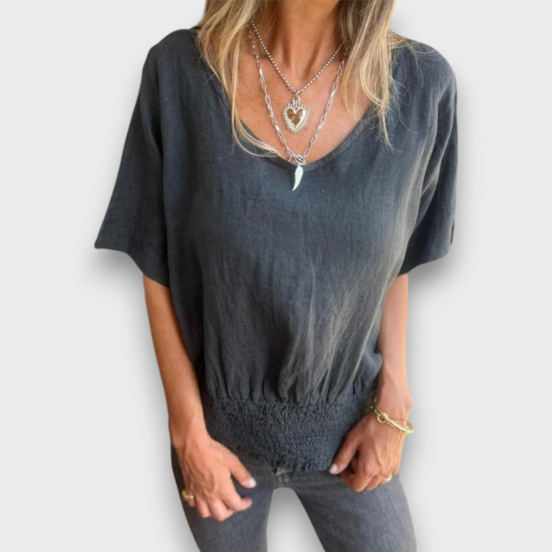 Bomia – Comfortable T-Shirt with Waistband and V-Neck