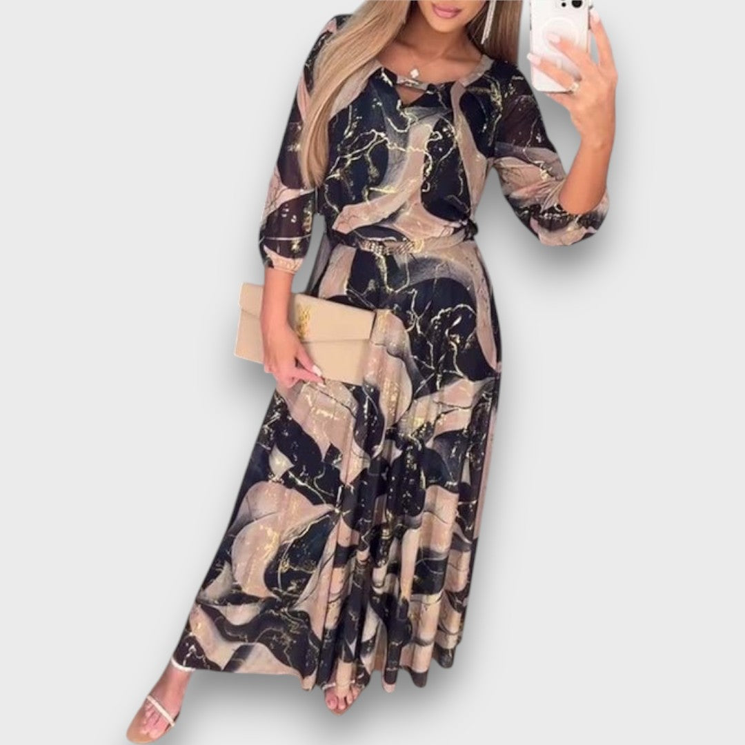 Marivian – Flowing Printed Maxi Dress