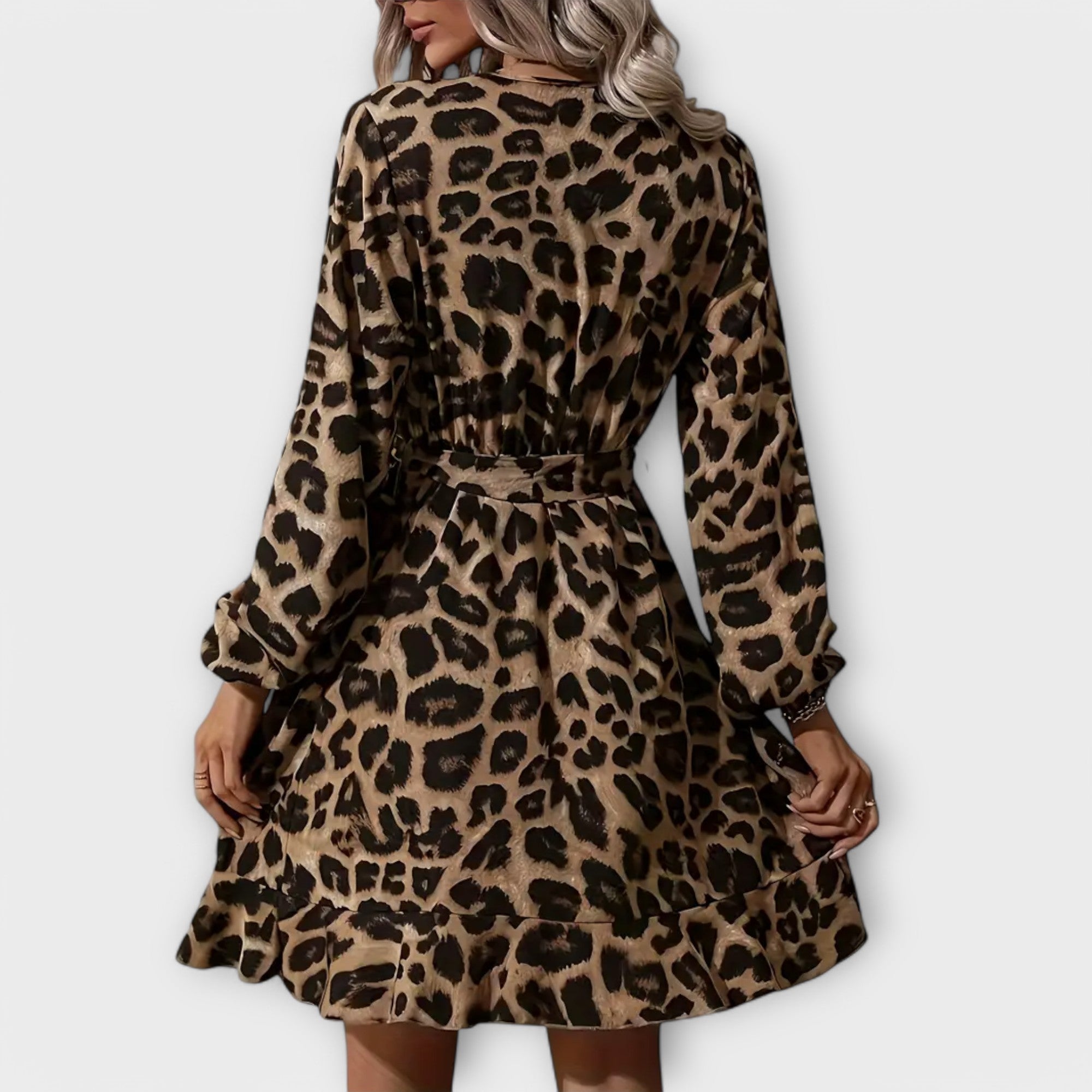 Savina – Wrap Dress in Animal Style