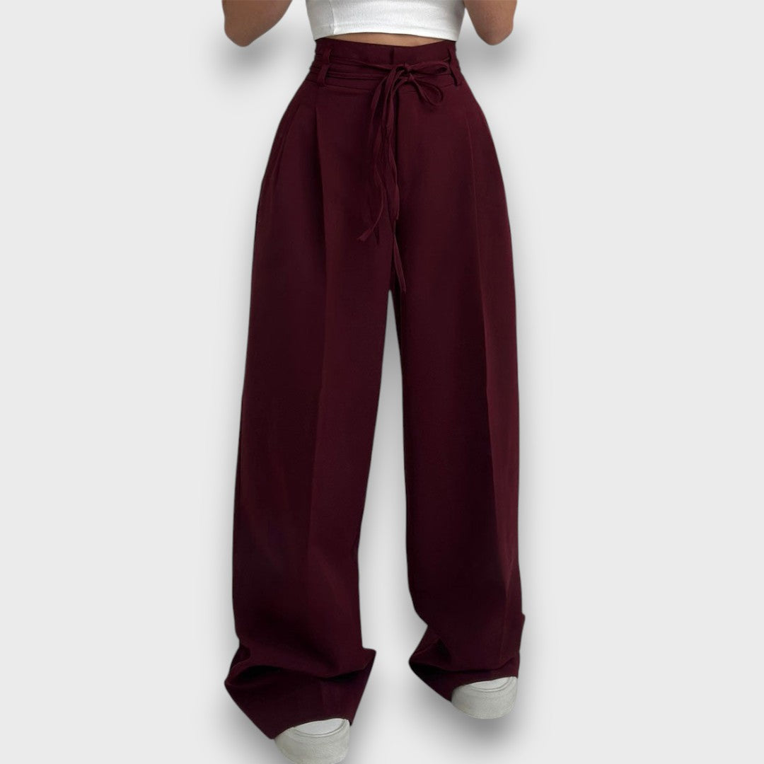 Giva – Pants with Relaxed Elegance