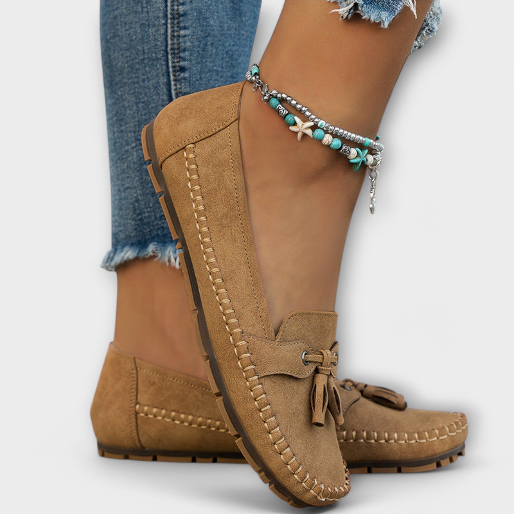 Emelie – Classic Moccasins in Modern City Style