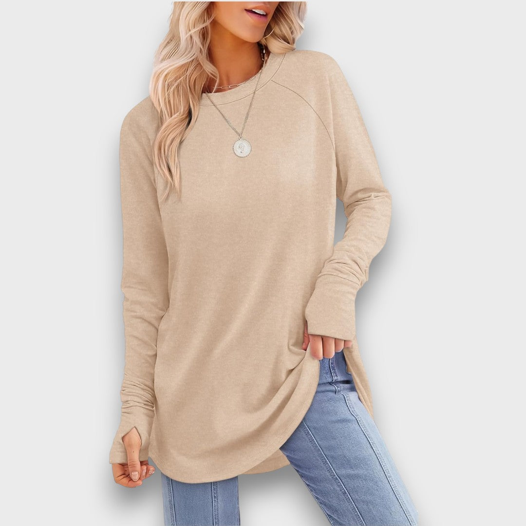 Elviana – Curved Hem Long Sleeve Top