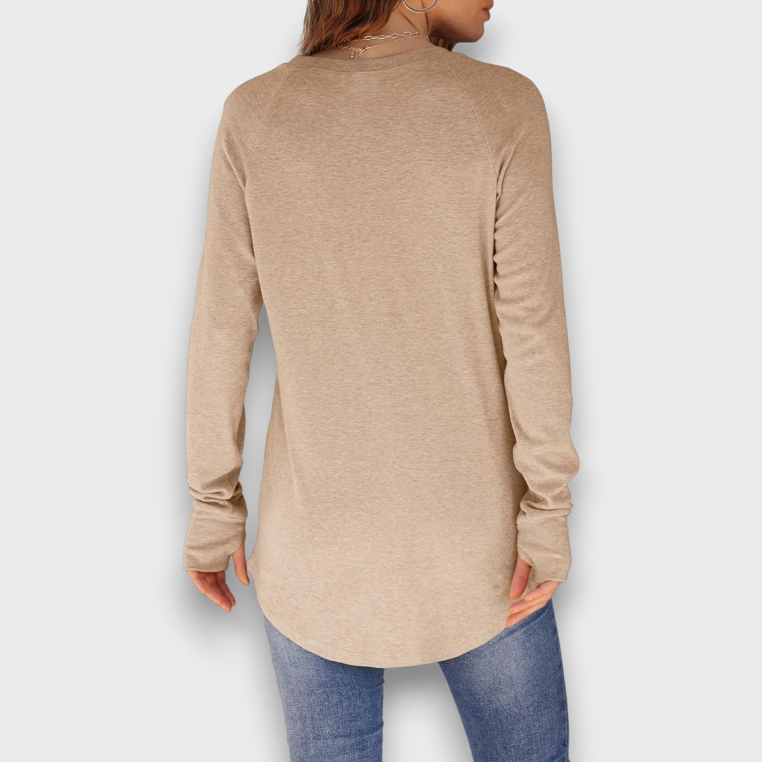 Elviana – Curved Hem Long Sleeve Top