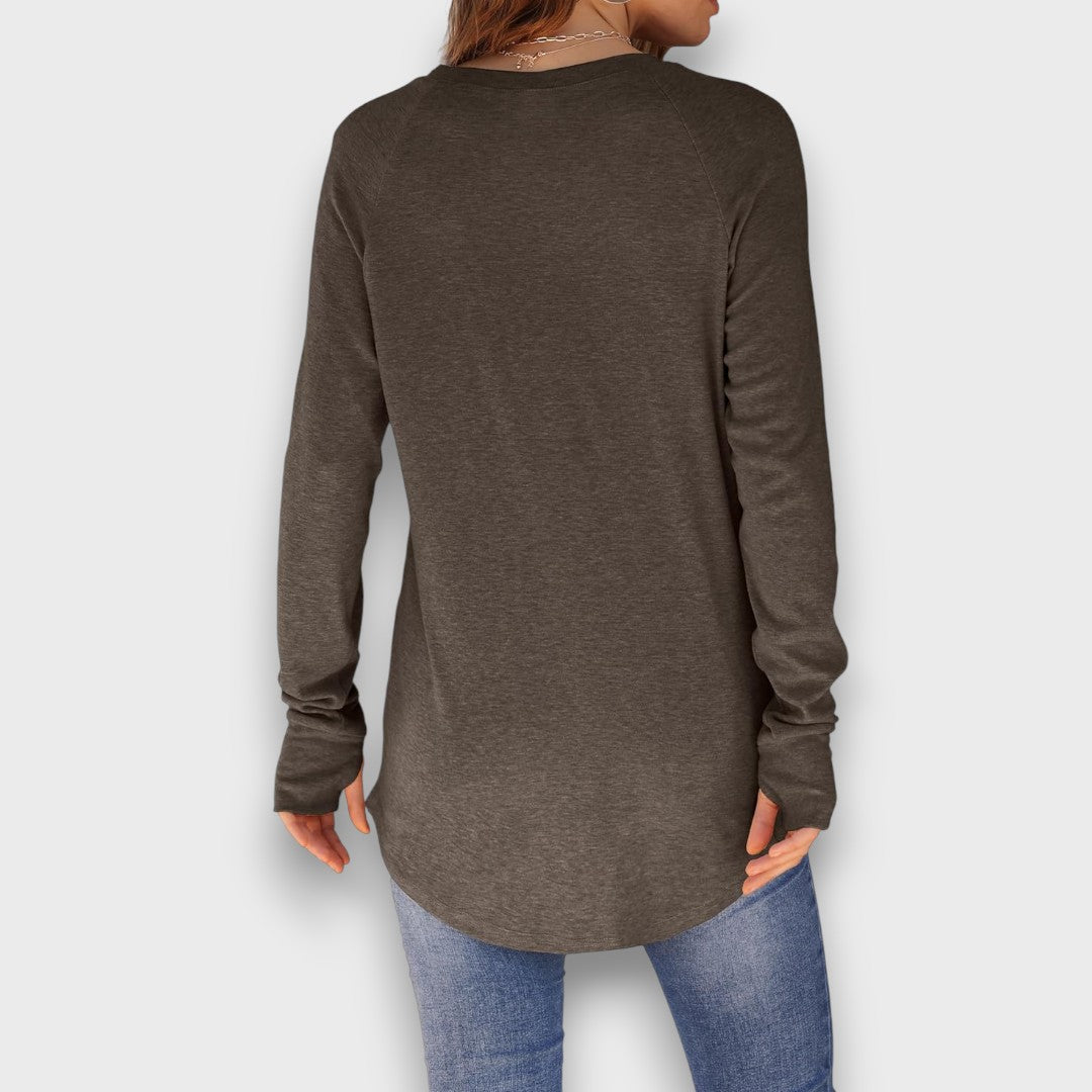 Elviana – Curved Hem Long Sleeve Top