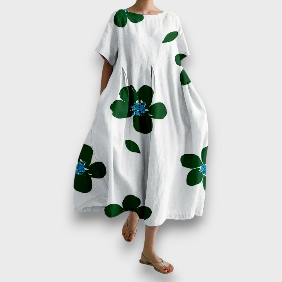 Nava – Airy Dress with Loose Silhouette