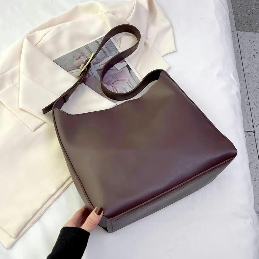 Stacy | Elegant Leather Bag