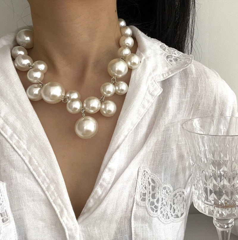 Delicate Pearl Necklace