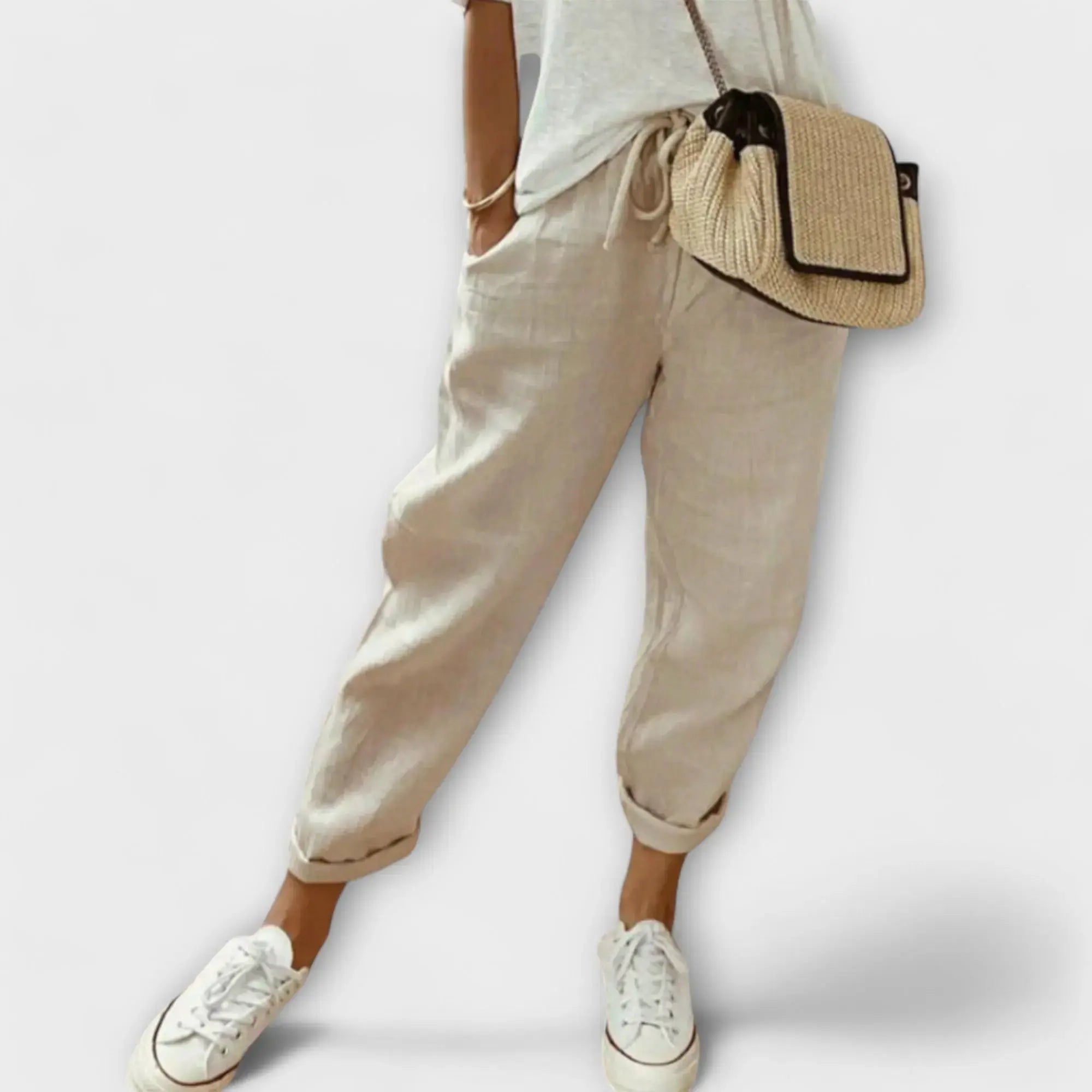 Benia – Airy Leisure Pants with a Feminine Silhouette