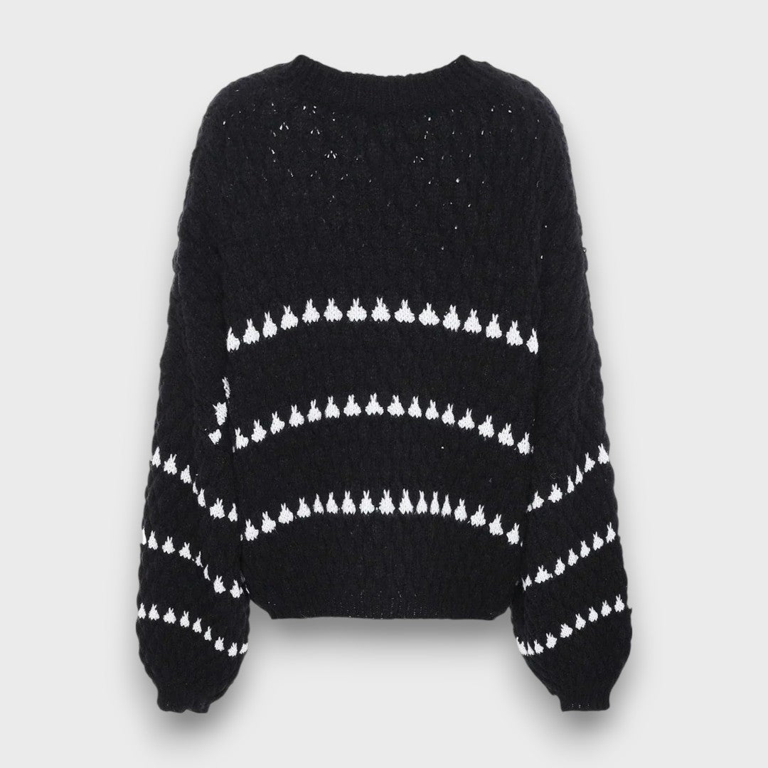 Luliane – Structured Sweater with Graphic Pattern