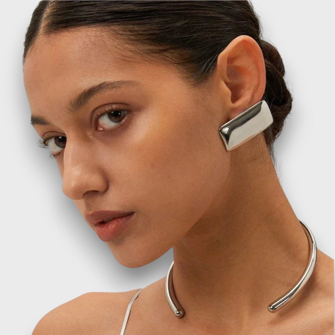 Jona – Geometric Statement Earrings