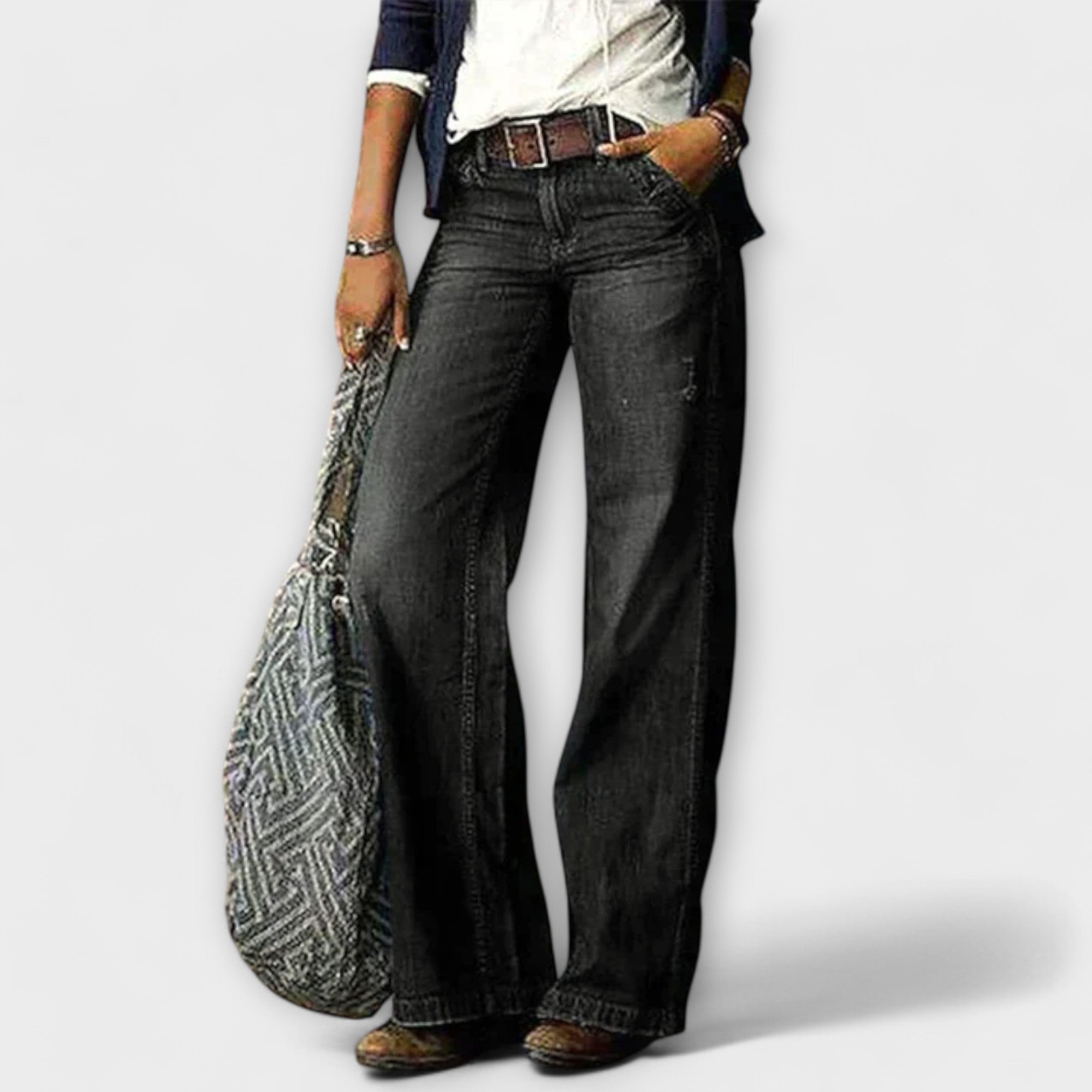 Neless – Wide Jeans with High Waist
