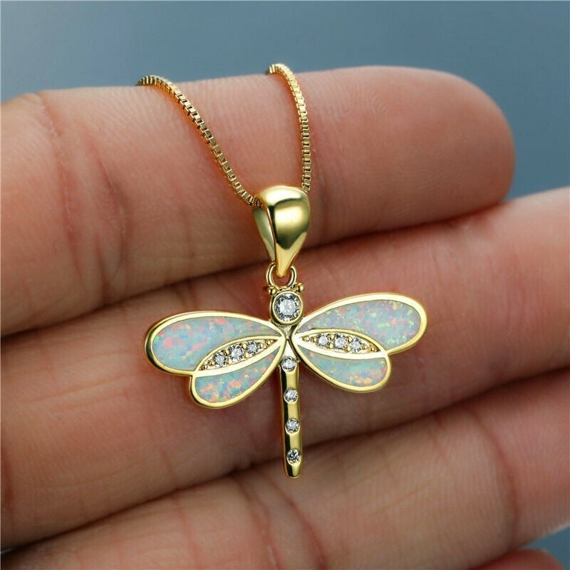 Elunaria – Dragonfly Necklace with Shimmering Accent
