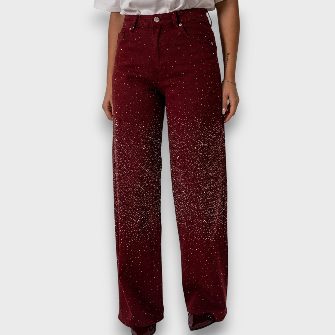 Marvie – Rhinestone-Embellished Wide-Leg Jeans in Bordeaux