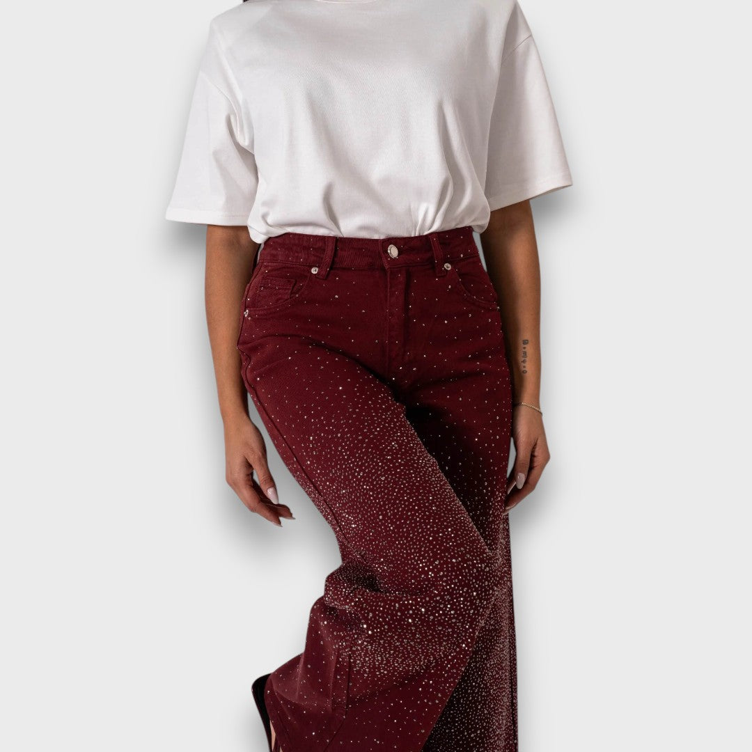 Marvie – Rhinestone-Embellished Wide-Leg Jeans in Bordeaux