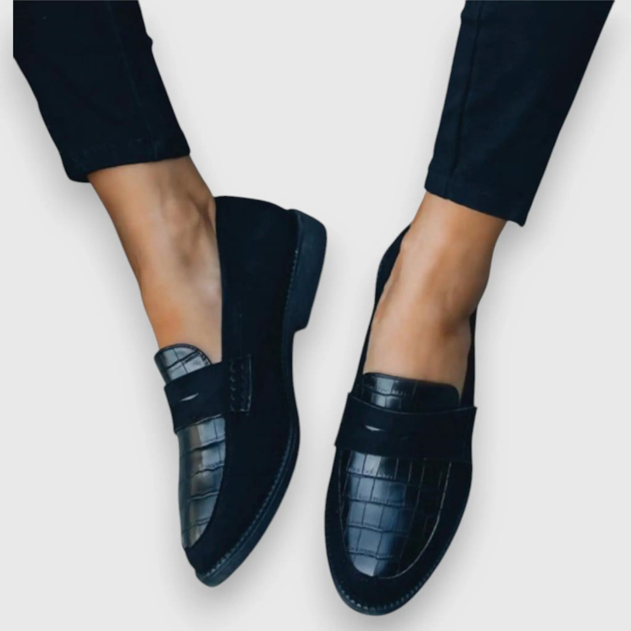 Liny – Moccasins