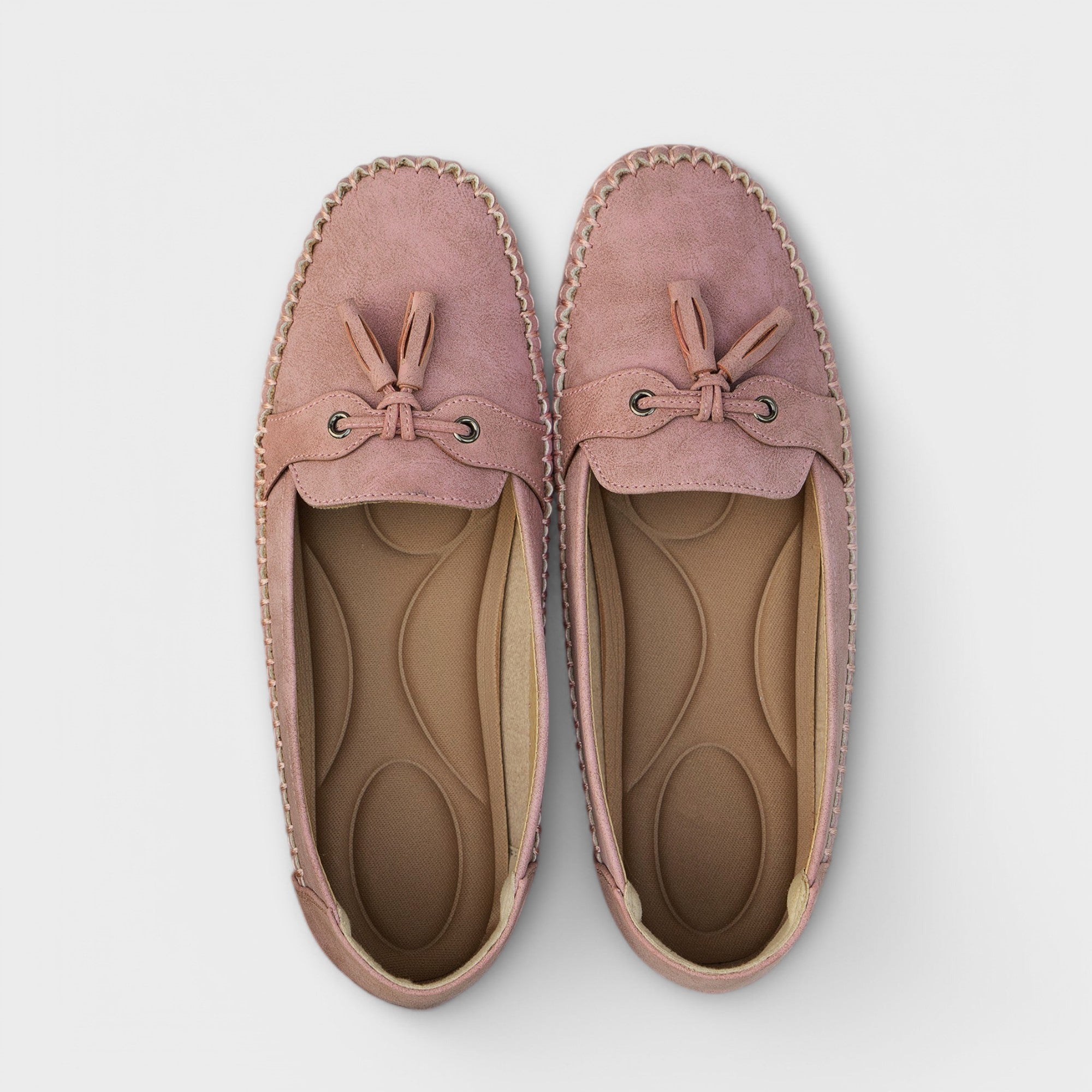 Emelie – Classic Moccasins in Modern City Style