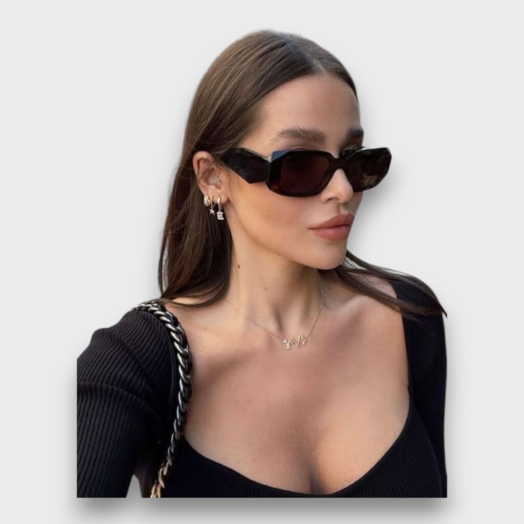 Kenzleigh – Bold Rectangular Sunglasses