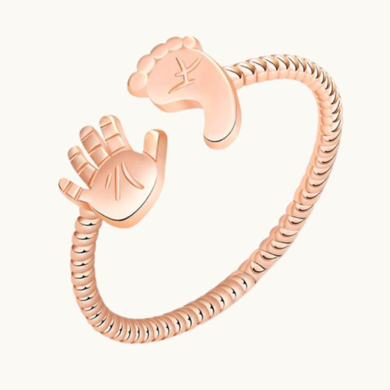 Nerila – Motherhood Symbol Ring