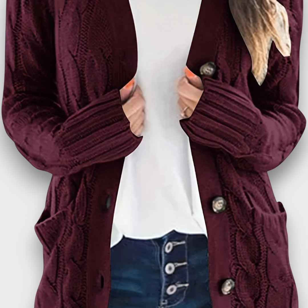 Dionara – Cozy cable knit cardigan