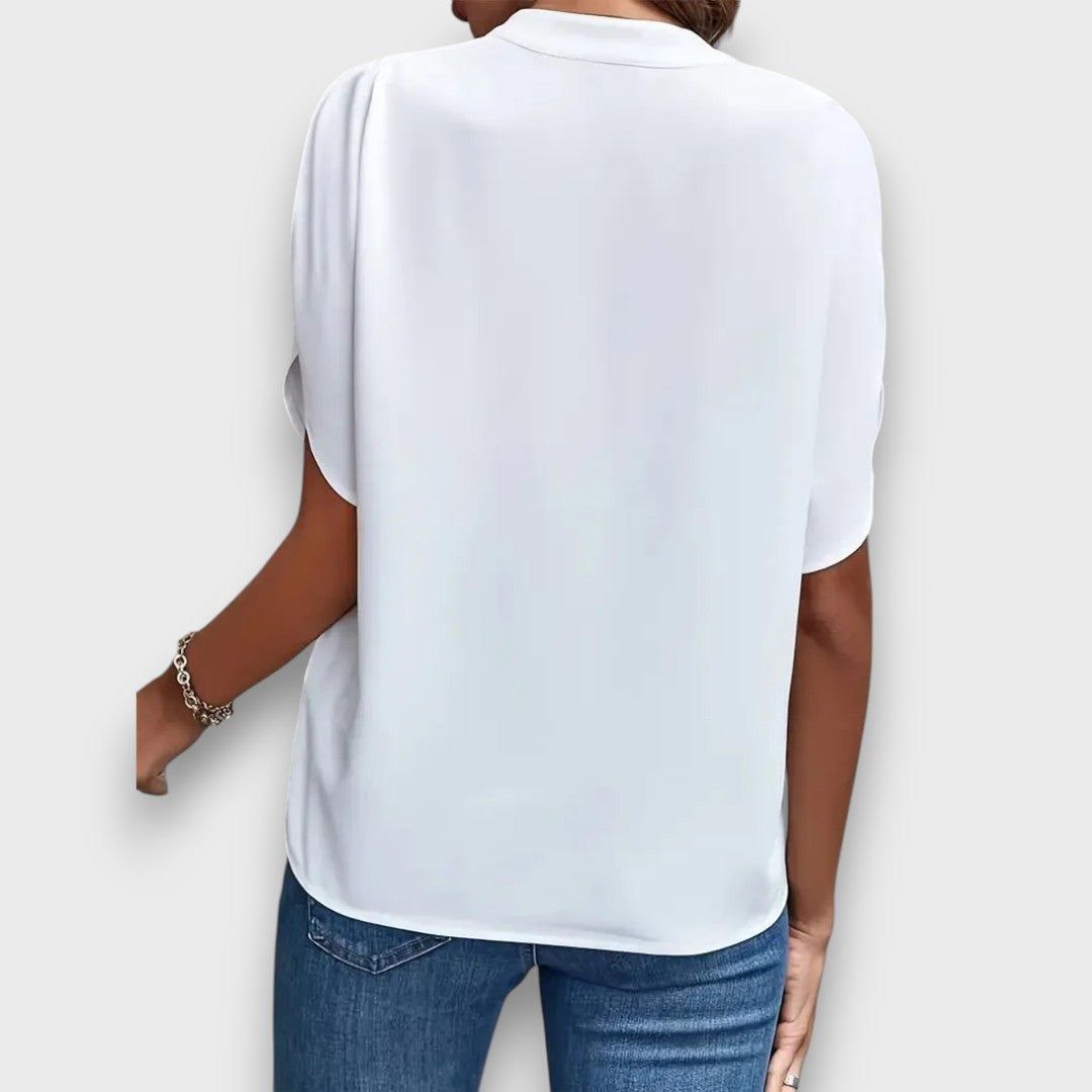 Elviona – Blouse with V-Neck and Flowing Shape