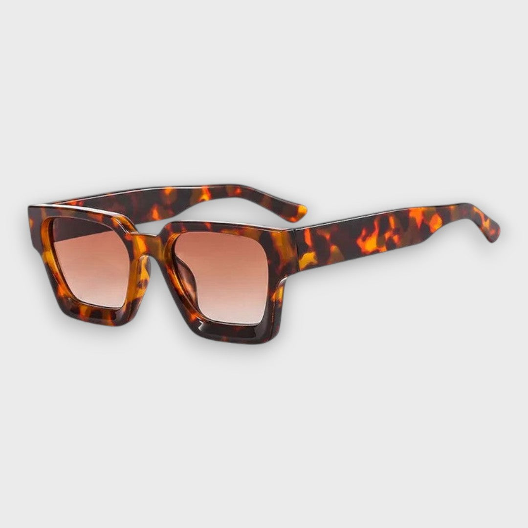 Izadora – Retro Square Sunglasses