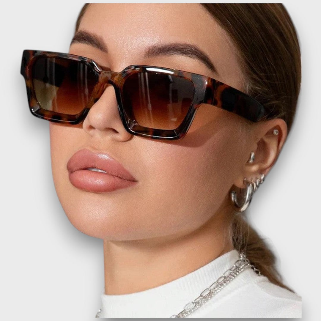 Izadora – Retro Square Sunglasses