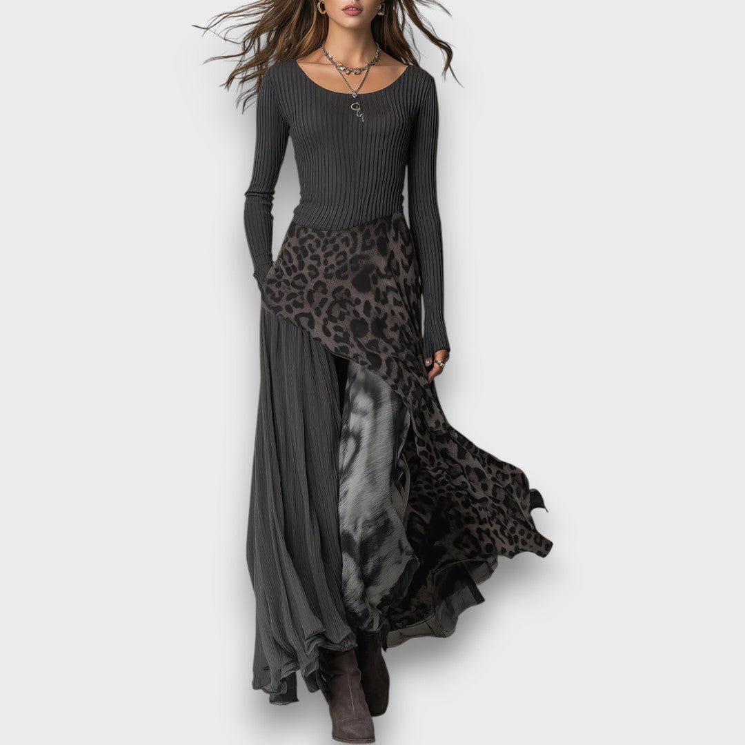 Zelvara – Mixed-Print Maxi Dress