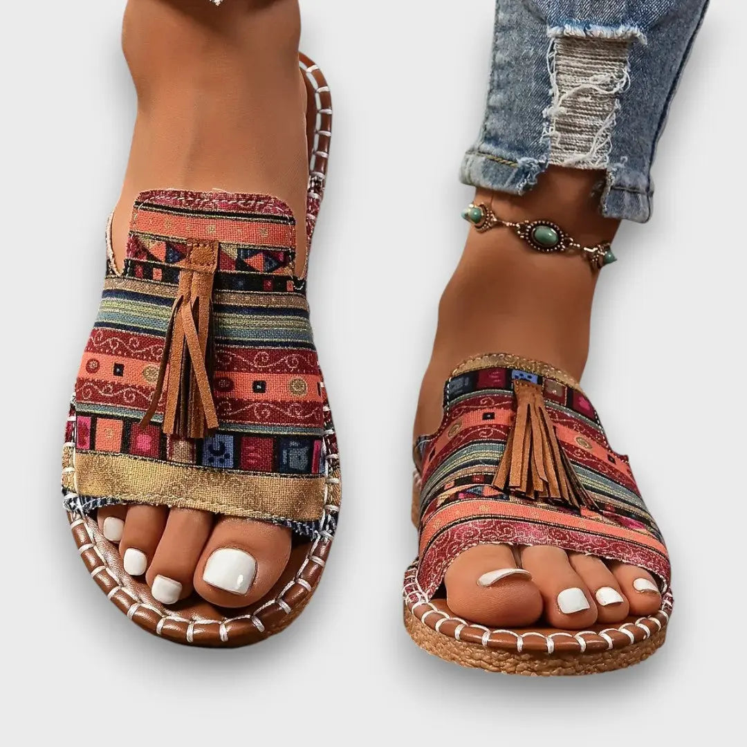 Lorraine – Comfortable Everyday Sandals with Ease