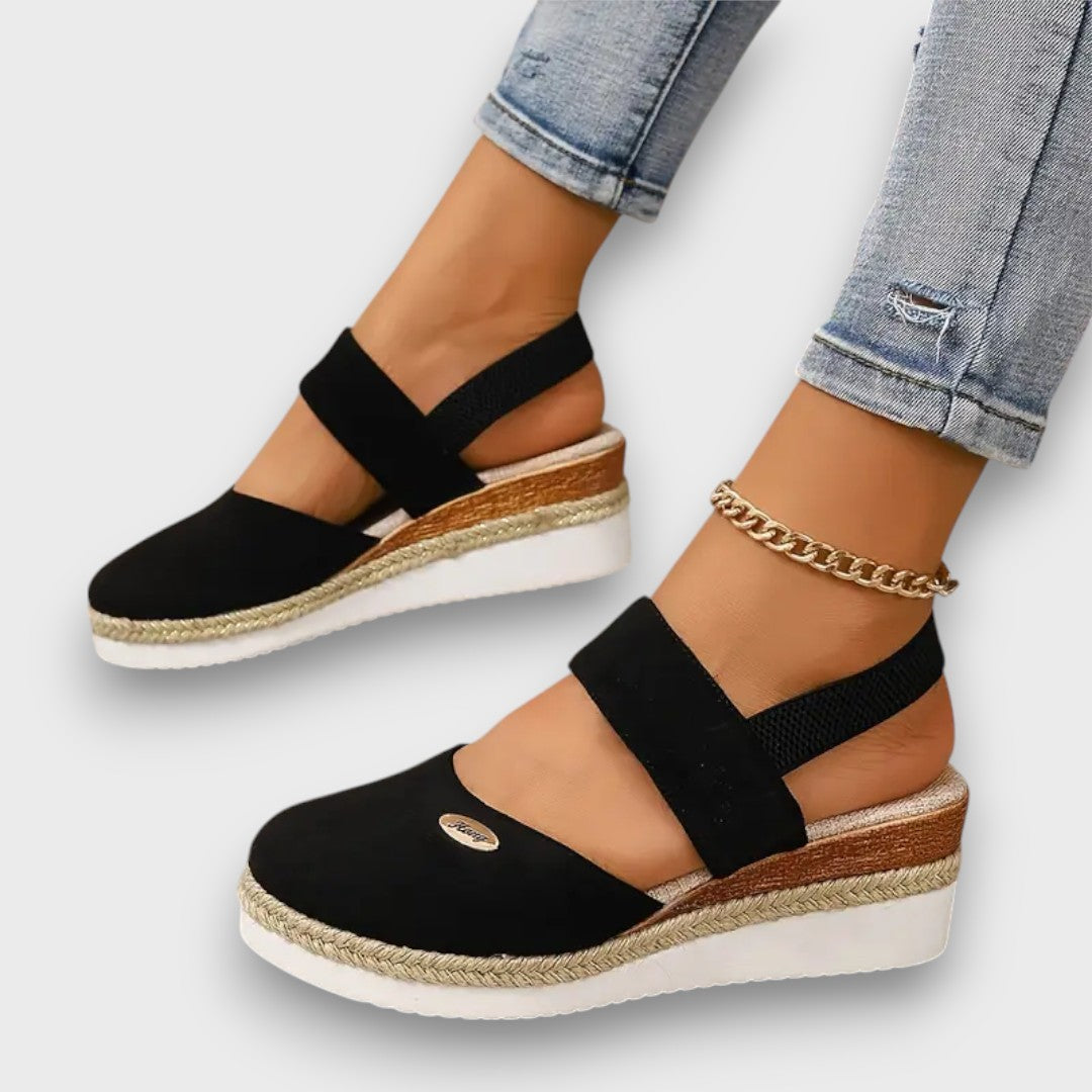 Noreva – Platform Sandal with Comfort Design