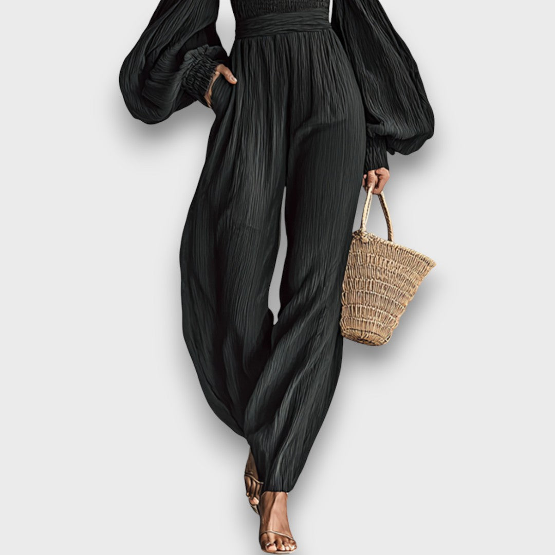 Marleah – Women's Set Made of Pleated Fabric