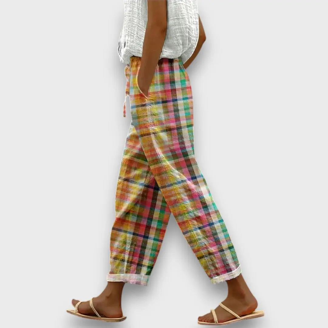 Michelle – Checkered Pattern Pants