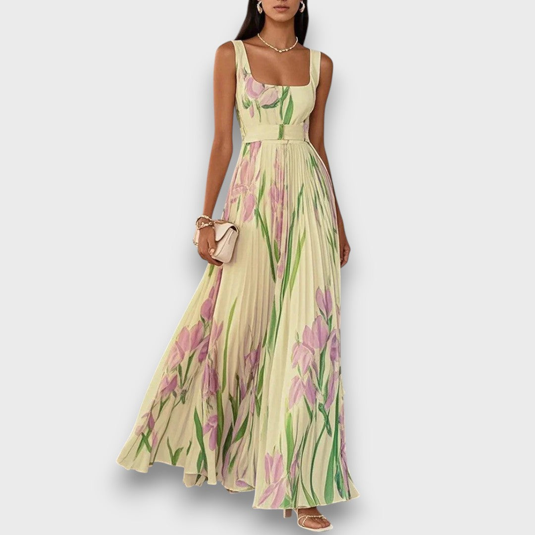 Nerelle – Maxi Dress with Flowing Floral Print