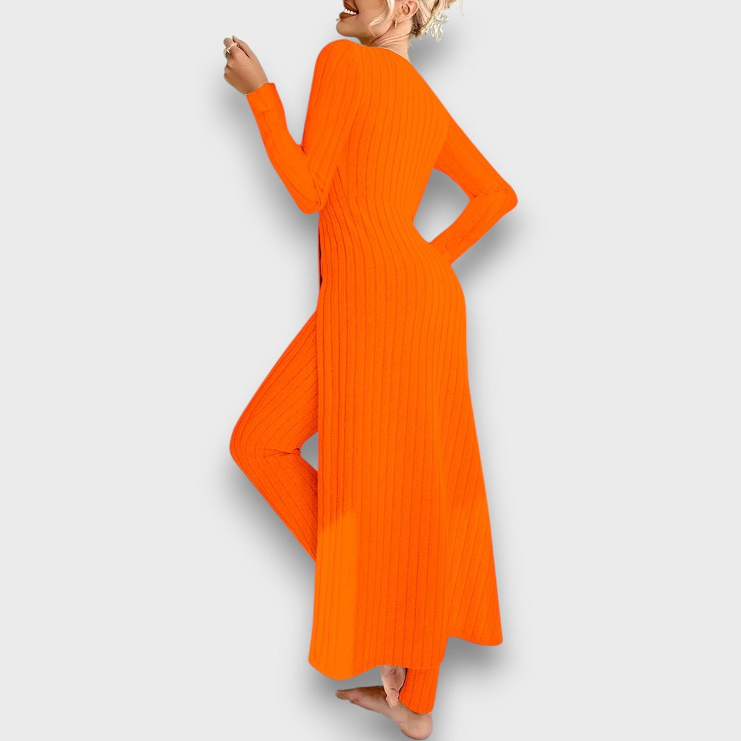 Seyra – Elegant Two-Piece