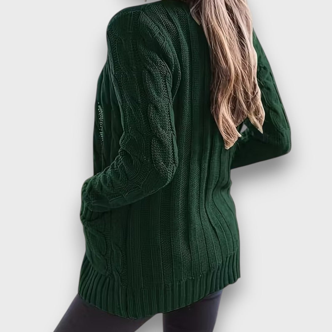 Seliah – Classic cable knit cardigan