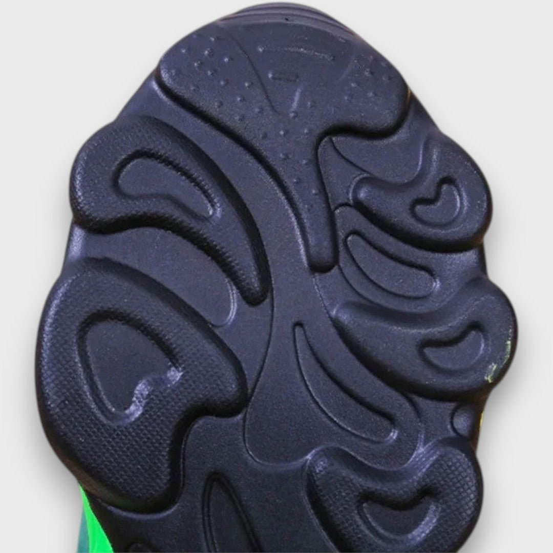 Chrystane – Orthopedic Rainbow Sneakers