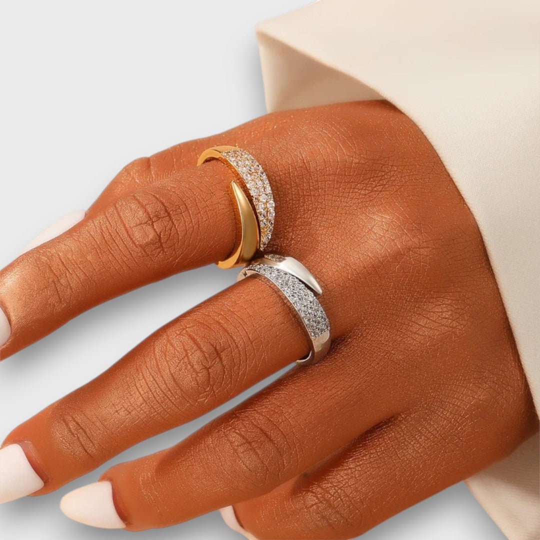 Aurena Haven Ring – Supporting the Fight Against Breast Cancer