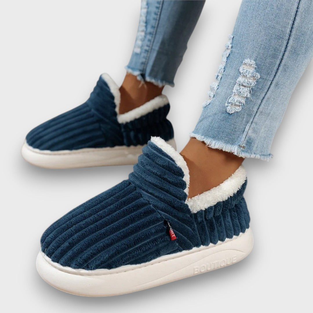 Cozyline – Plush Indoor-Outdoor Slippers
