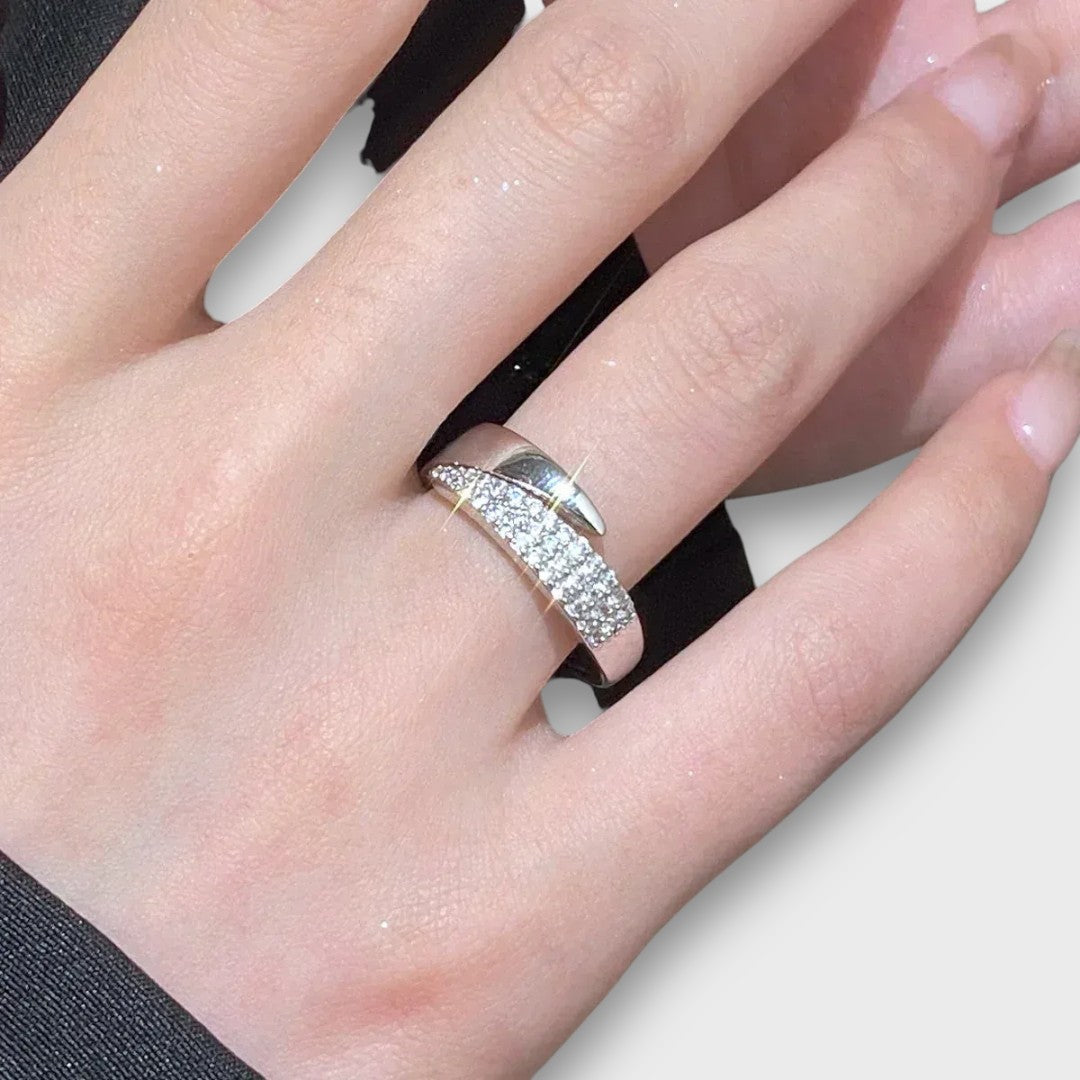 Aurena Haven Ring – Supporting the Fight Against Breast Cancer