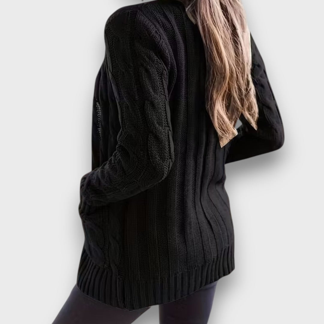Seliah – Classic cable knit cardigan