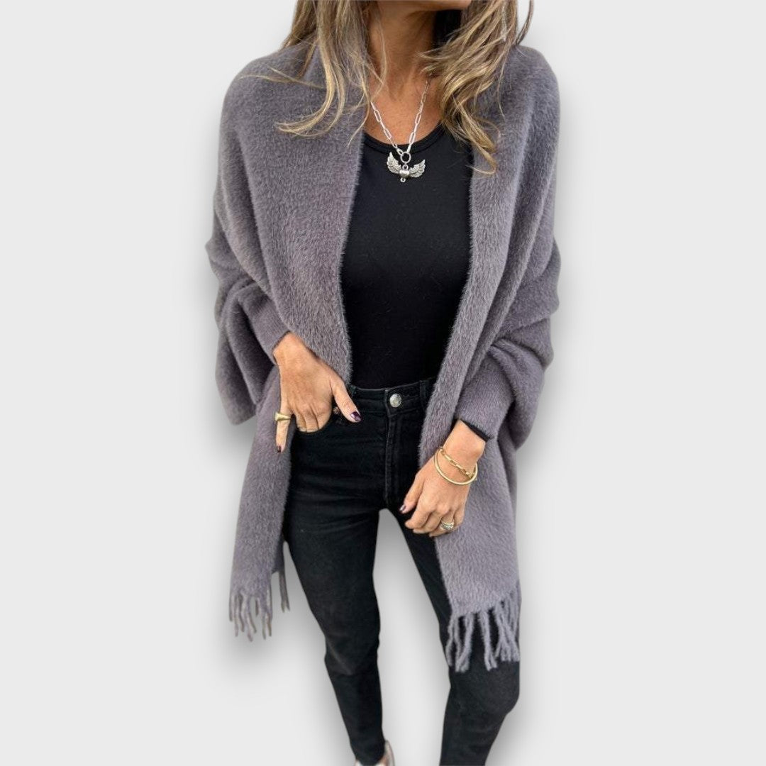 Annelys – Elegant Cardigan with Fringes