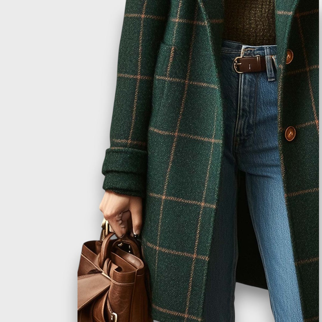 Avalynith – Plaid Tweed Coat