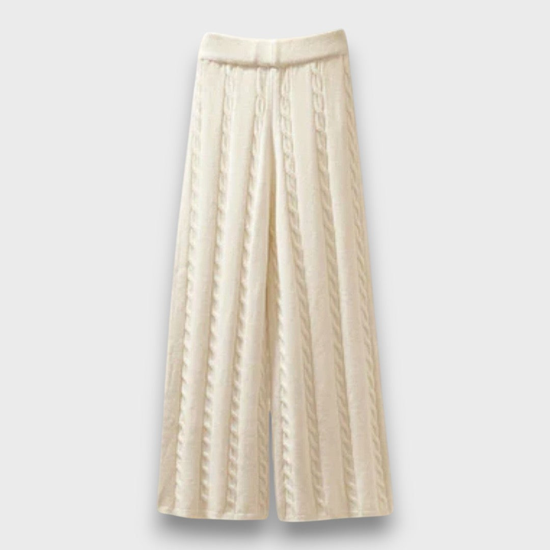 Lucette – Cozy Three-Piece Knit Set