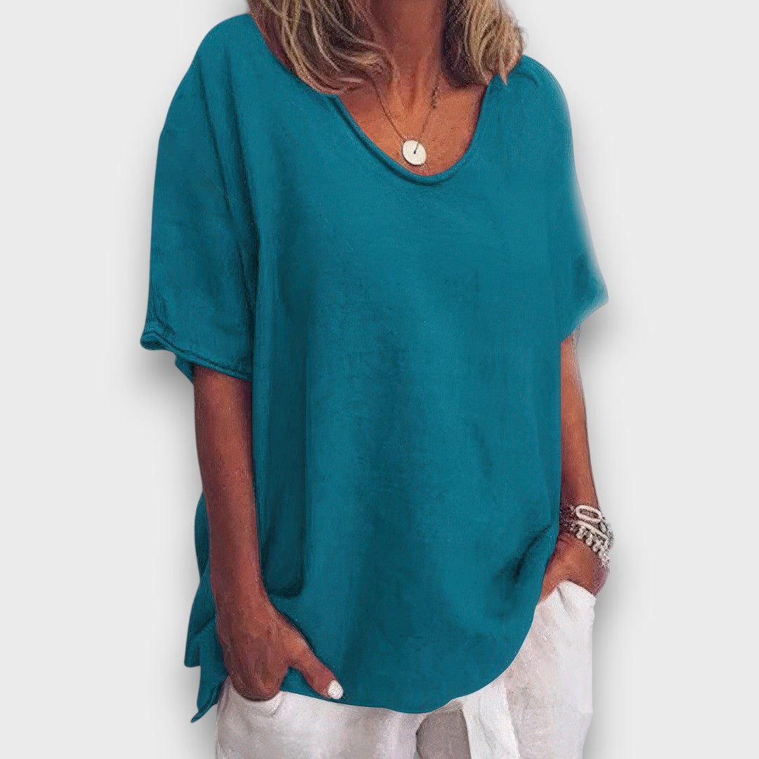 Ilyana – Simple Oversized Blouse for Every Day