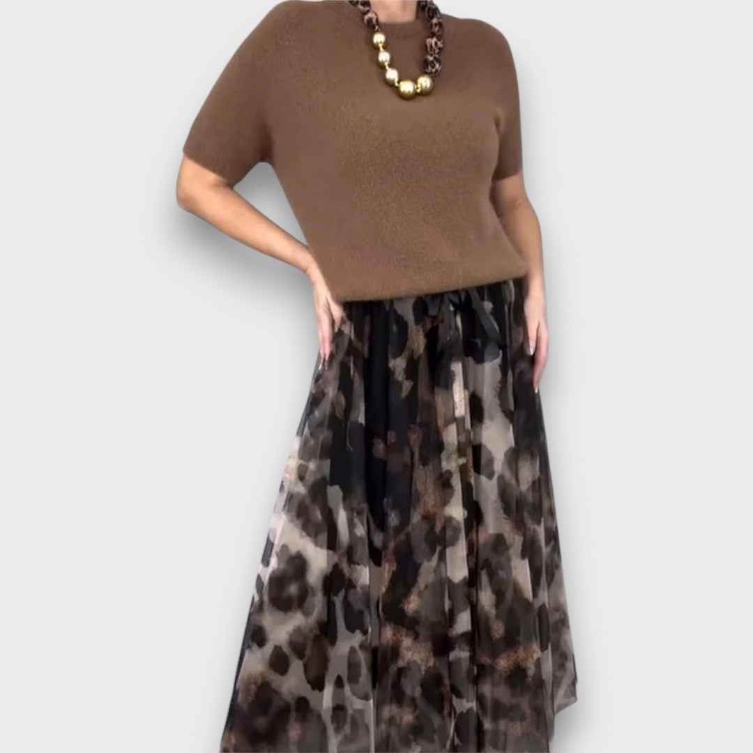 Leora – Sweater and Skirt Set with Leopard Print