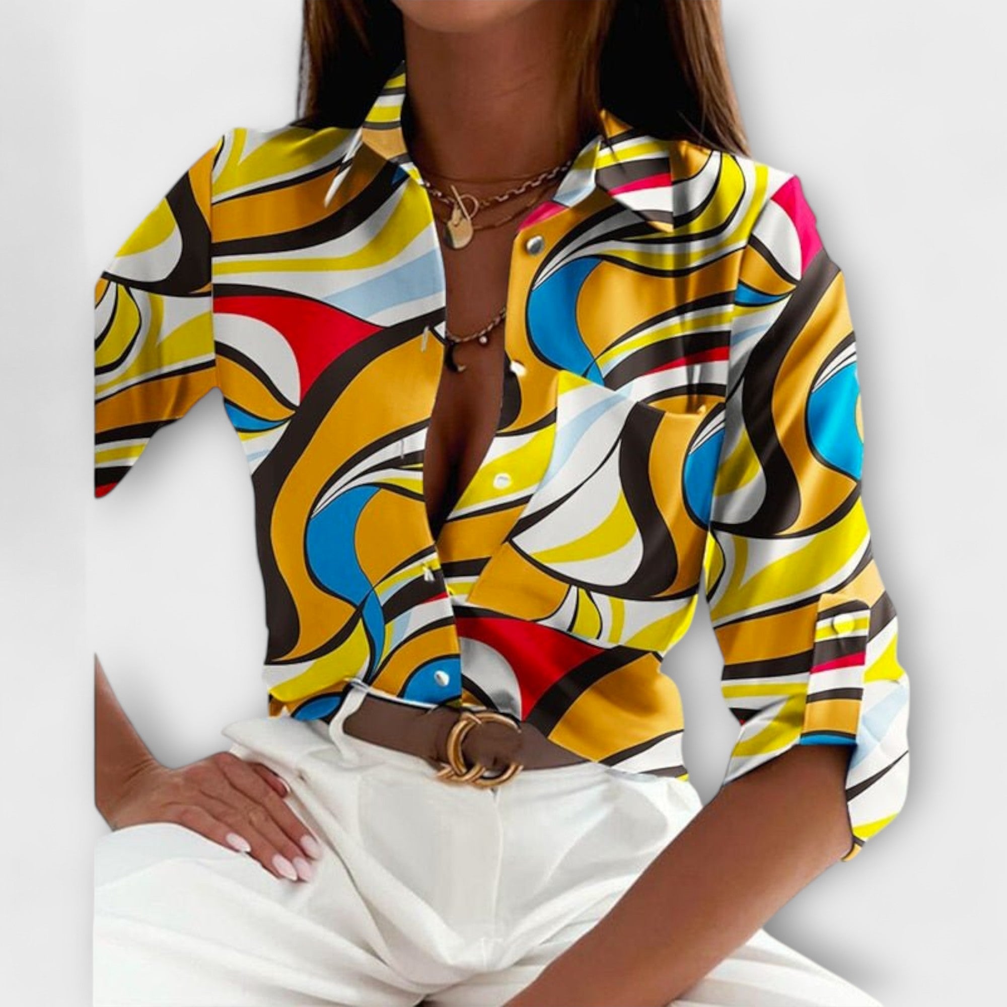 Rynelle – Shirt Blouse with Graphic Print and Retro Flair